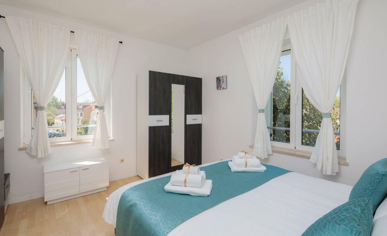 Apartments Centerlink Σπλιτ Εξωτερικό φωτογραφία